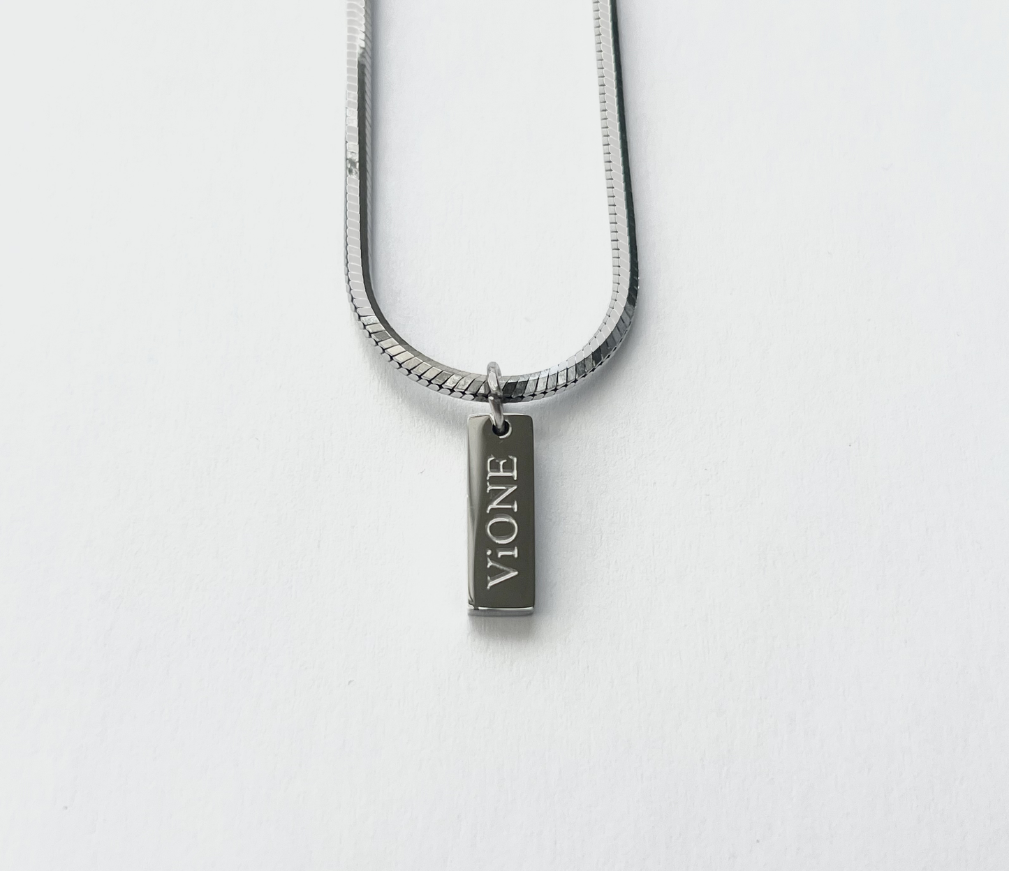 ViONE CHAIN